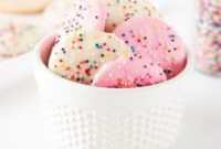 Crispy Frosted Animal Cookie Wafers