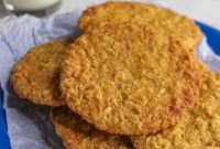 Crispy and Chewy Coconut Flour Oatmeal Delights