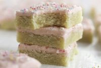 Sugar Cookie Bar Delight