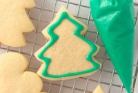 7 Fun & Easy Ways to Decorate Sugar Cookies