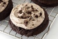 Irresistible Frosted Chocolate Oreo Delights