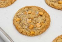 Homemade Chewy Oatmeal Scotchies