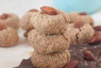 Peanut Butter Almond Oat Yogurt Delights