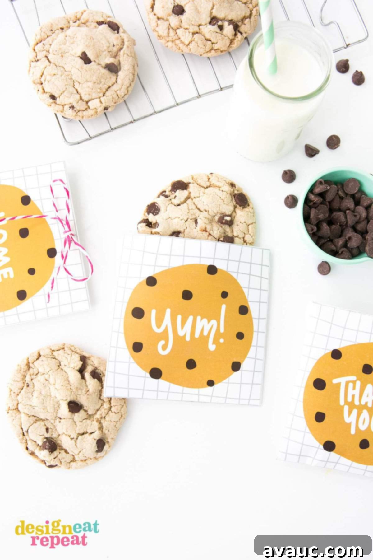 DIY Printable Cookie Bags for Chocolate Chip Treats 6 Chocolate chip cookie bag with "yum" written on top.
