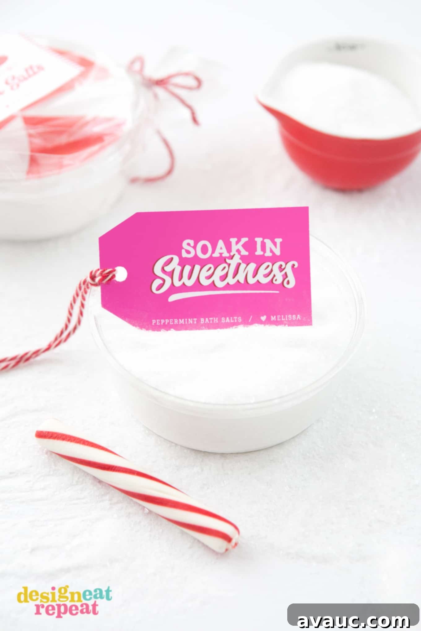 Wrap Gifts with Style: 8 Free Printable Tags 9 Create a low-cost, relaxing homemade gift by mixing bath salts and attaching these free printable gift tags.