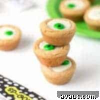 Spooktacular Peanut Butter Cup Eyeballs 12 Easy Peanut Butter Cup Eyeball Cookies