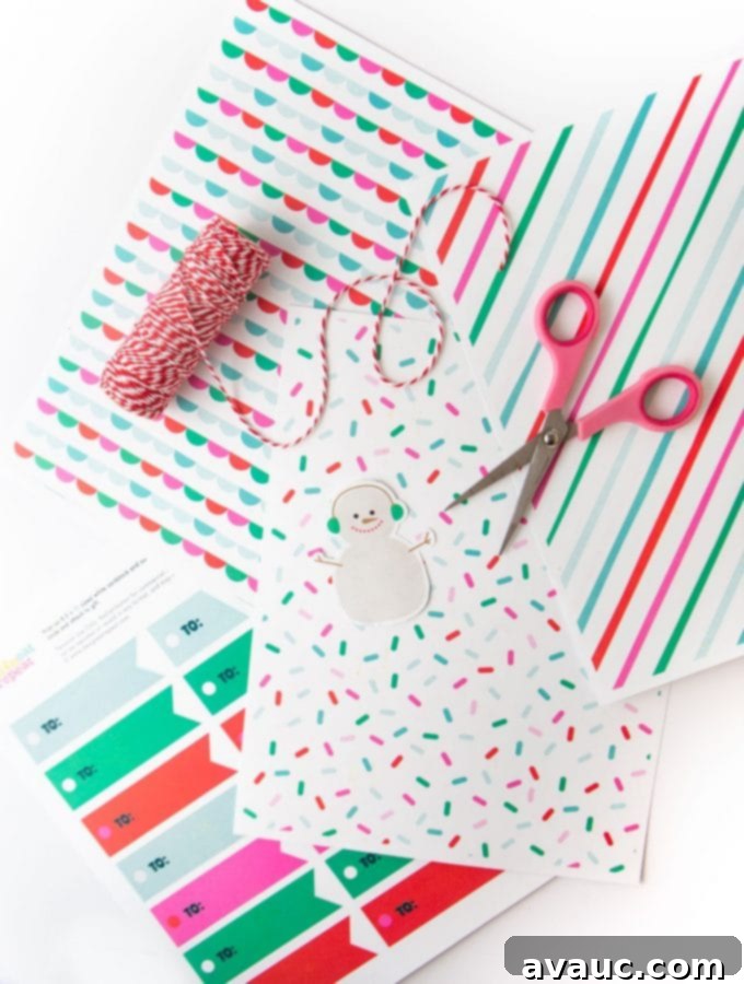 Printable Christmas wrapping paper and gift tags