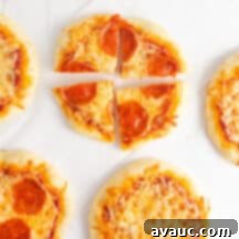 Easy Mini Pizzas for Little Chefs 12 img 28949 11