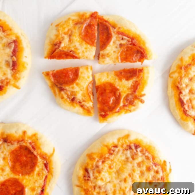 Pillowy One-Pan Pizza 13 mini pizzas for kids