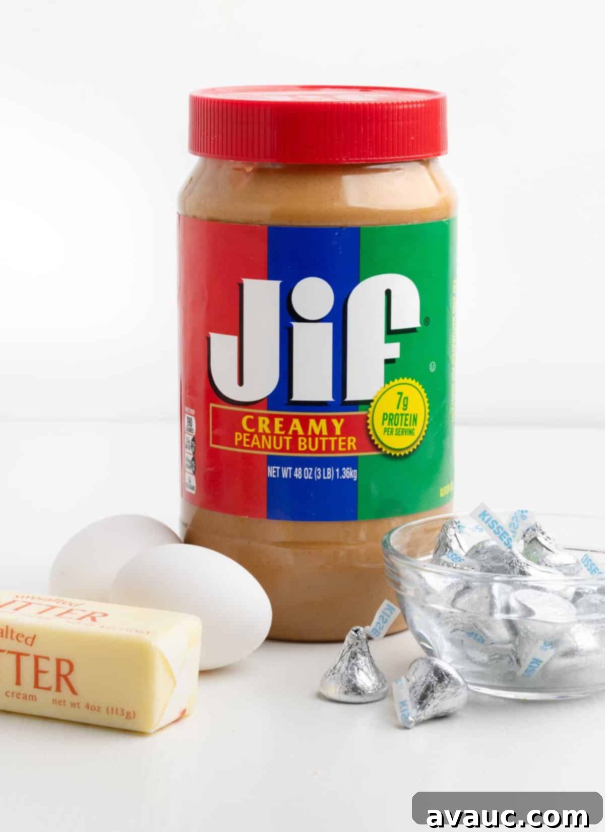 Peanut Butter Kiss Cookies 4 peanut butter blossom cookies ingredients