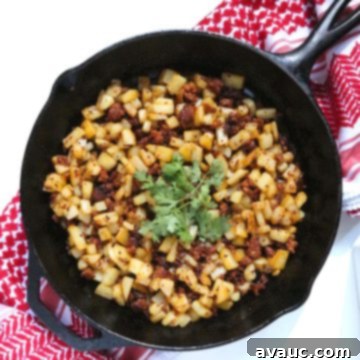 Savory Chorizo Potatoes 6 Papas con Chorizo (Potatoes with Mexican Sausage) #papasconchorizo #mexicanrecipes #whole30recipes