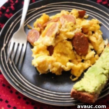 Huevos con Salchicha #huevosconsalchicha #breakfast #eggscramble