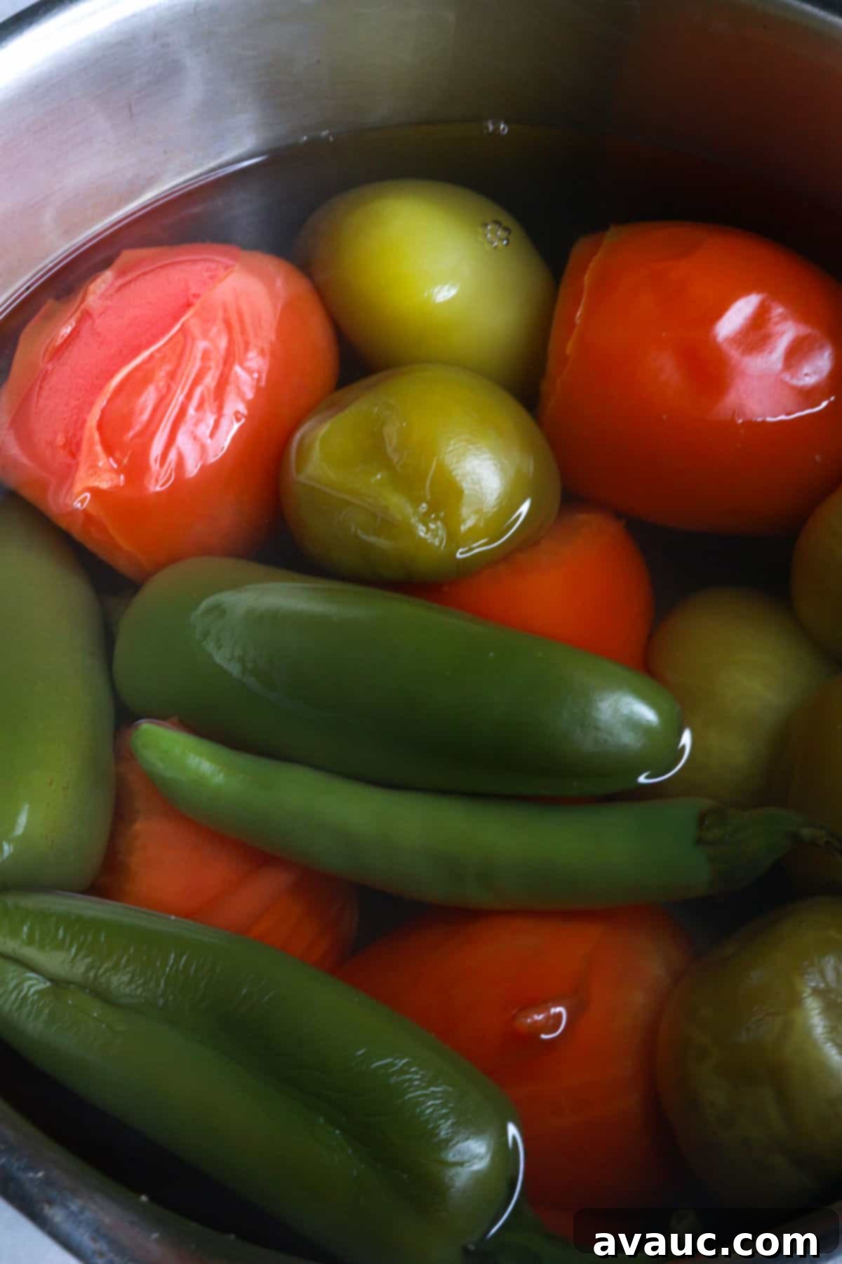 Zesty Salsa Verde Pulled Pork 4 Boiled tomatoes, tomatillos and jalapeños in water