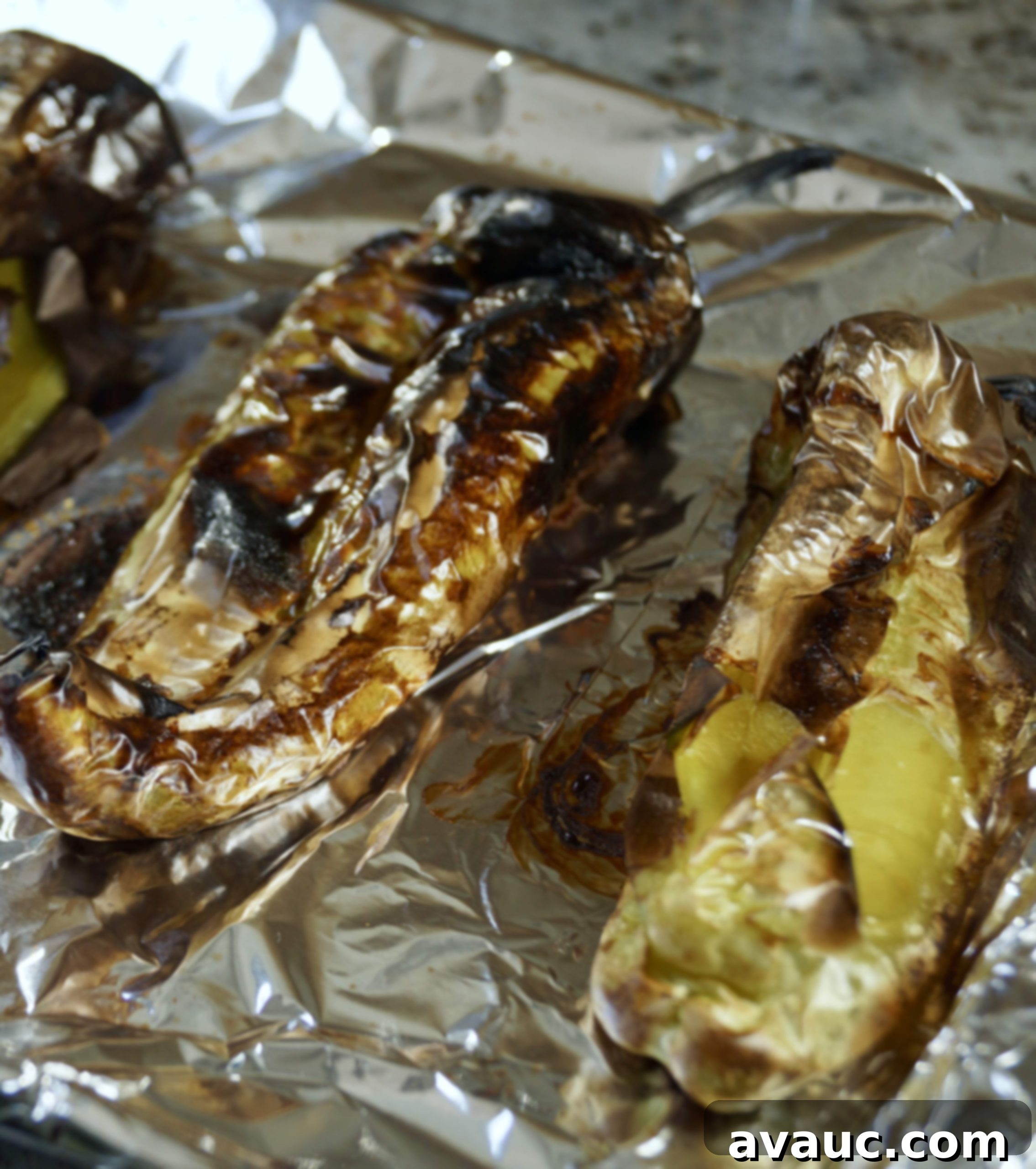 Simple ways to roast green chiles at home #roastedgreenchiles