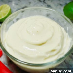 Foolproof Homemade Whole30 Mayonnaise 6 Super Easy Homemade Mayo #homemademayo #whole30mayo