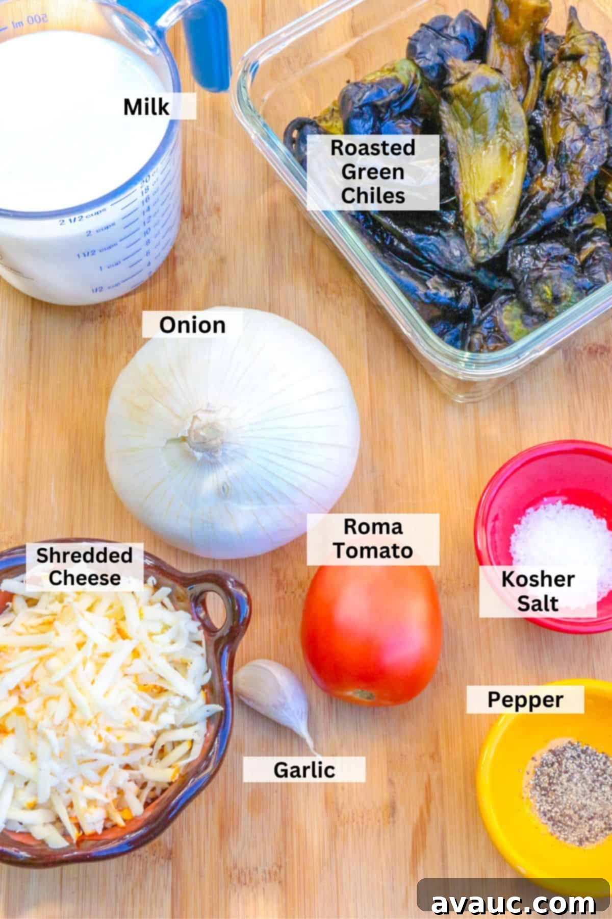 Zesty Green Chile and Melted Cheese 3 Ingredients for chile verde con queso: milk, roasted green chiles, white onion, shredded cheese, tomato, garlic, salt and pepper